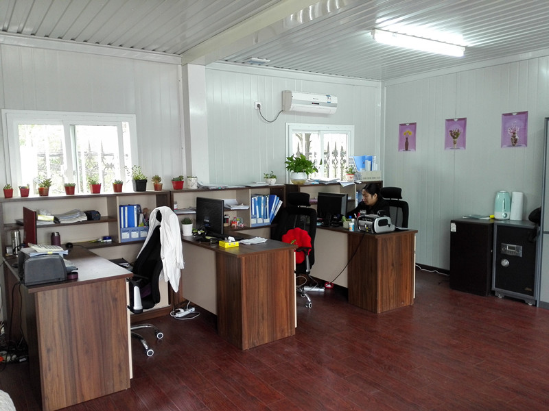 1672972390310675.jpg 云南标佰活动房_办公环境.jpg